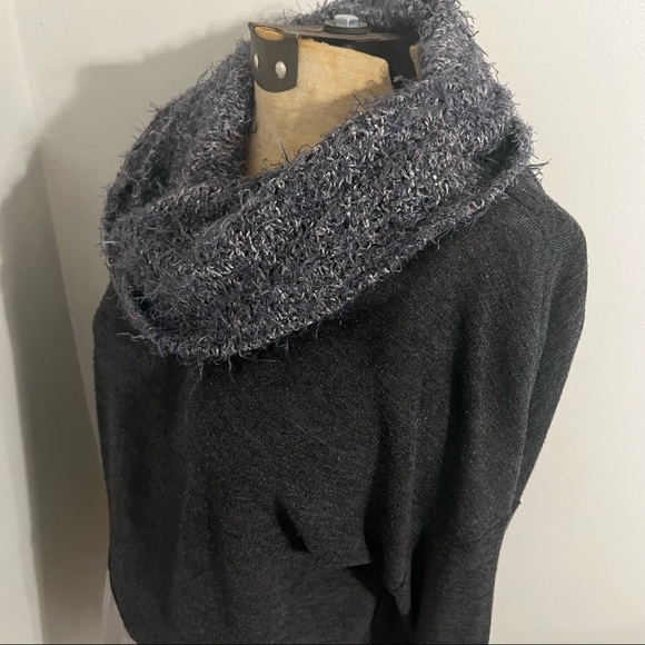 Blue Gray Charcoal Color Block Fuzzy Knit Cowl Neck Hip Length Top - Picture 3 of 12